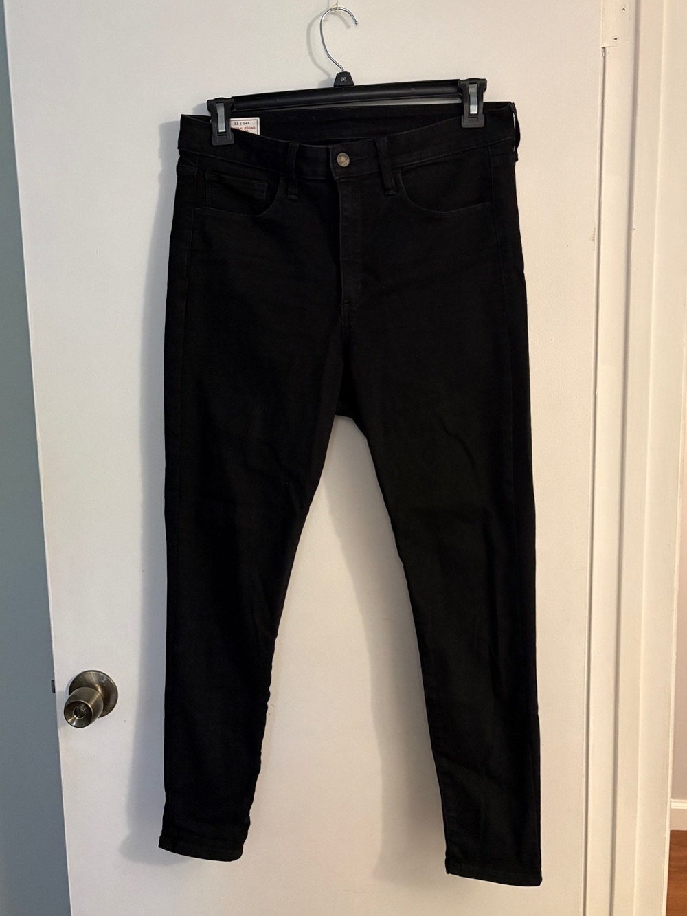 GAP Black Women's Skinny Jeans - Sleek Stretch Denim